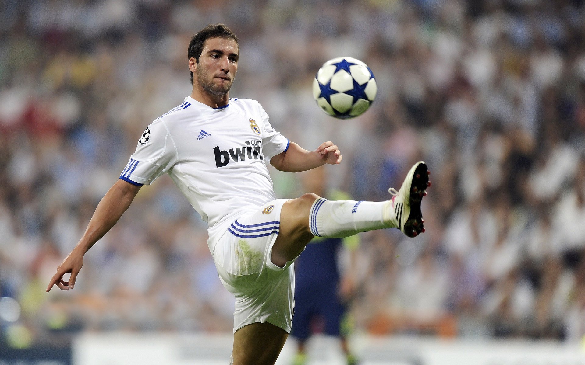 英超争冠白热化，曼城与阿森纳上演巅峰对决-jiuyouhui官网